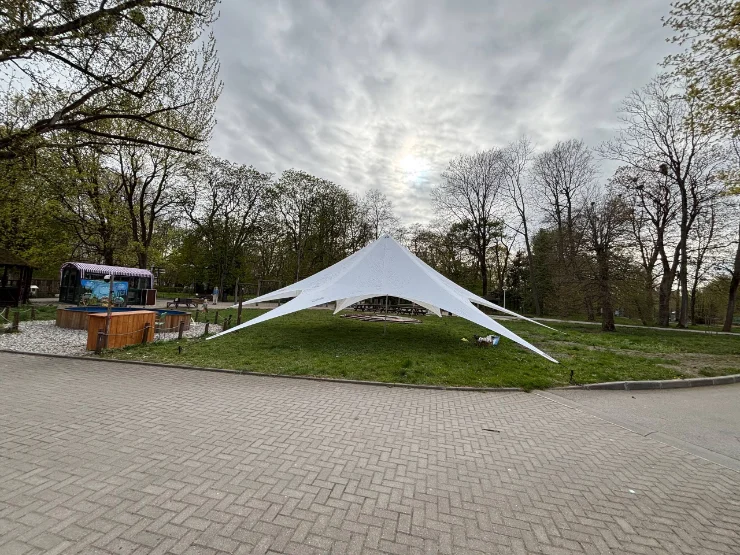 Шатёр «Звезда» 5×5 в парке